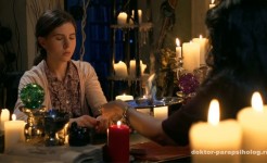 Ворожея ворожея